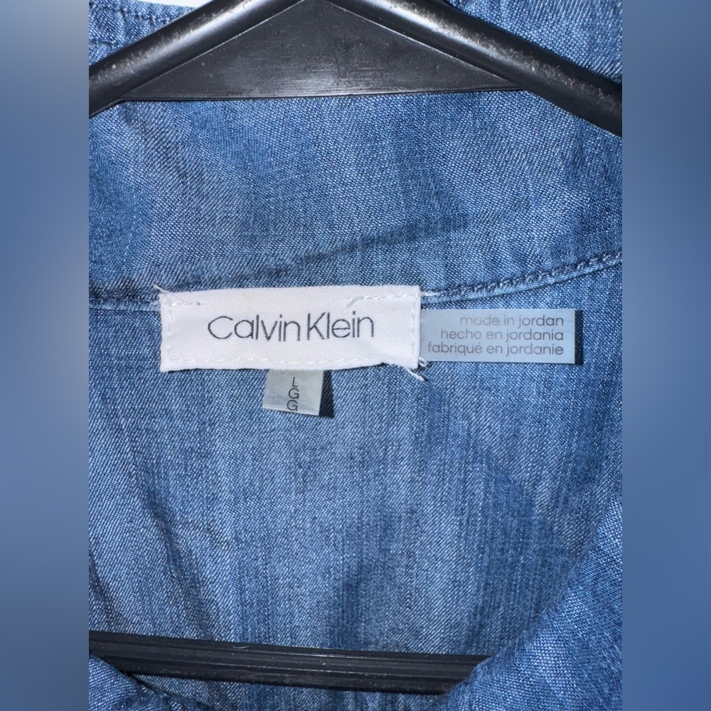 Calvin Klein Women’s Chambray Utility Jean Jacket Size Large - Picture 4 of 7